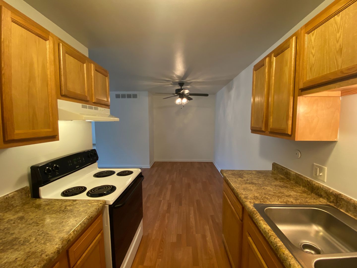 Ann Arbor Apartment: 2756 Golfside Rd