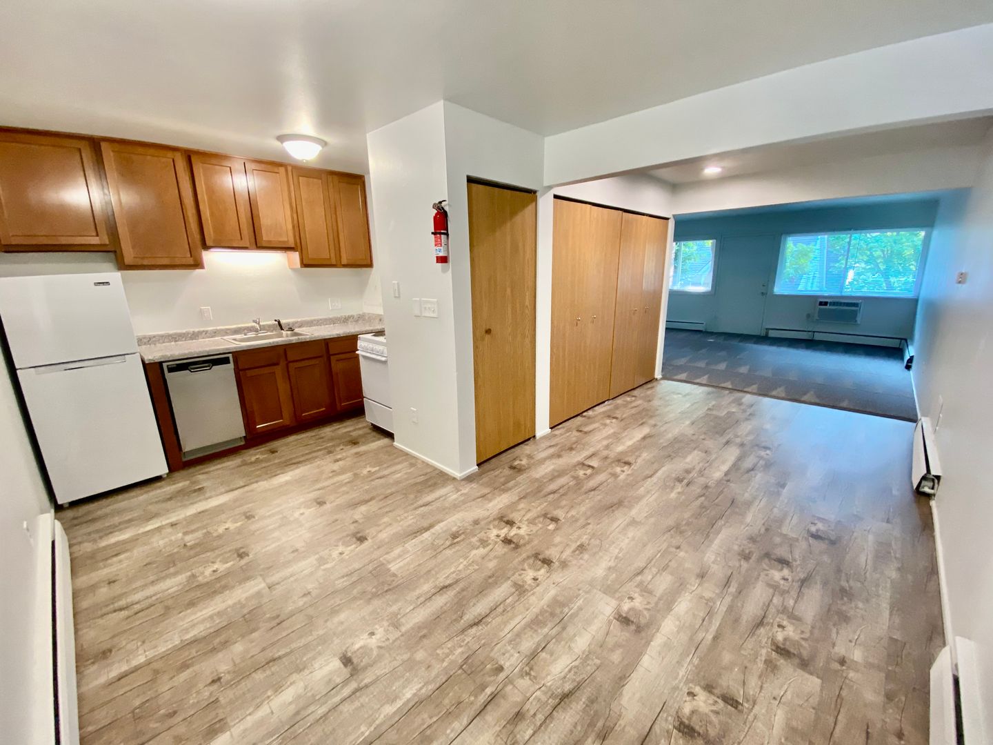 Ypsilanti Apartment: 509 Washtenaw