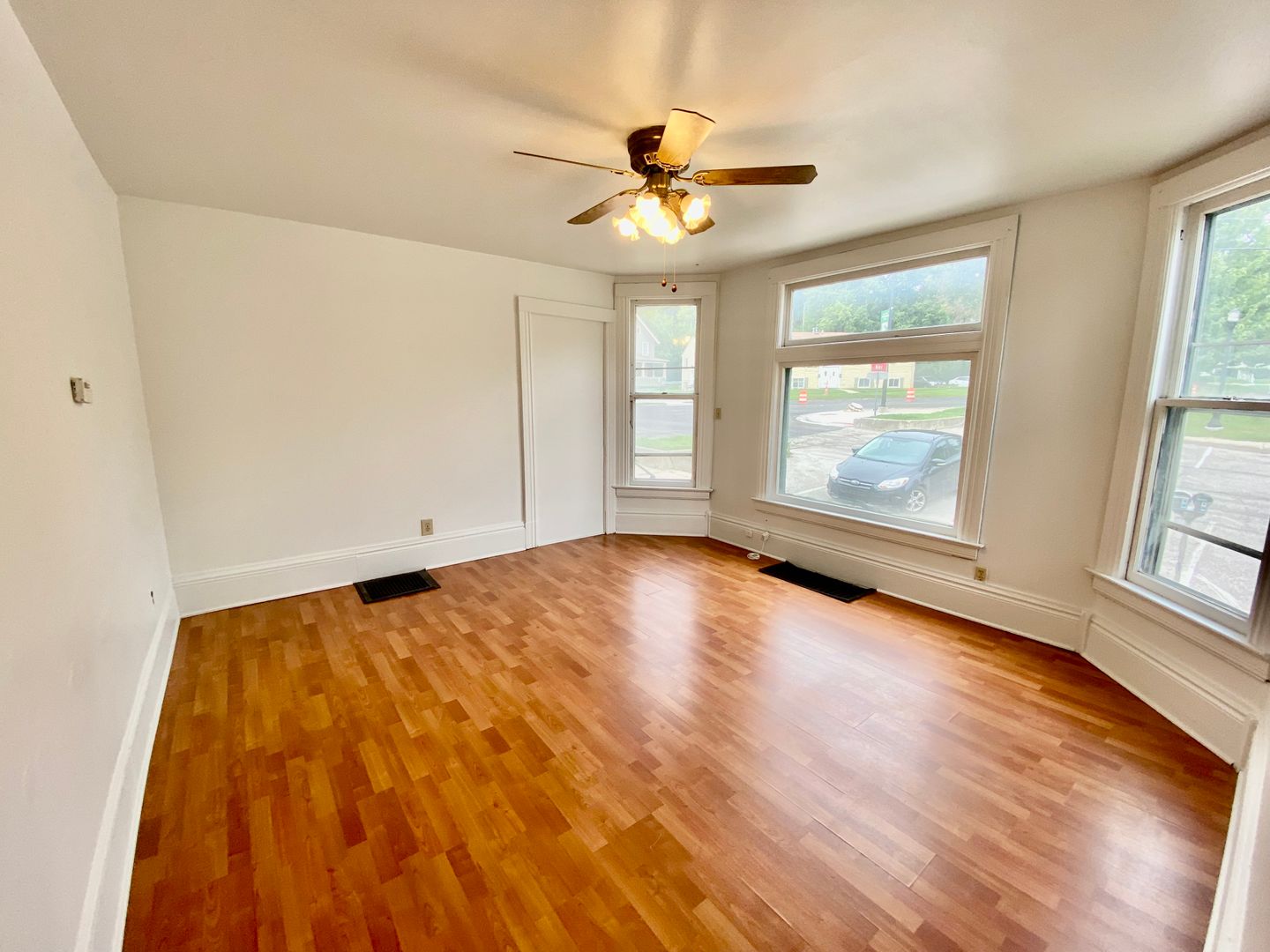 Ypsilanti Apartment: 302 N. Normal St