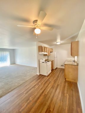 2728 Golfside Rd, # 305, Ann Arbor, MI 48108