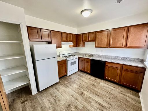 609 Flint Rd. #2, Brighton, MI 48116