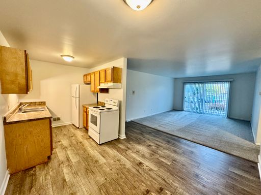 2756 Golfside Rd - 701, Ann Arbor, MI 48108