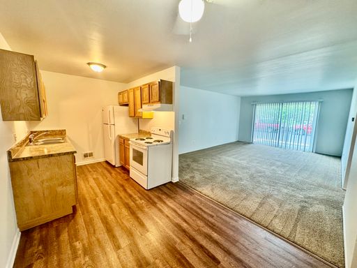 2728 Golfside Rd, # 301, Ann Arbor, MI 48108