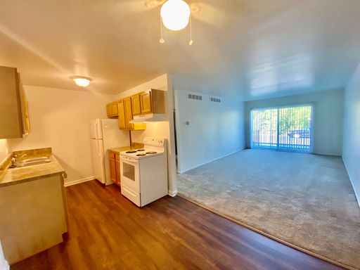 2728 Golfside Rd, # 302, Ann Arbor, MI 48108
