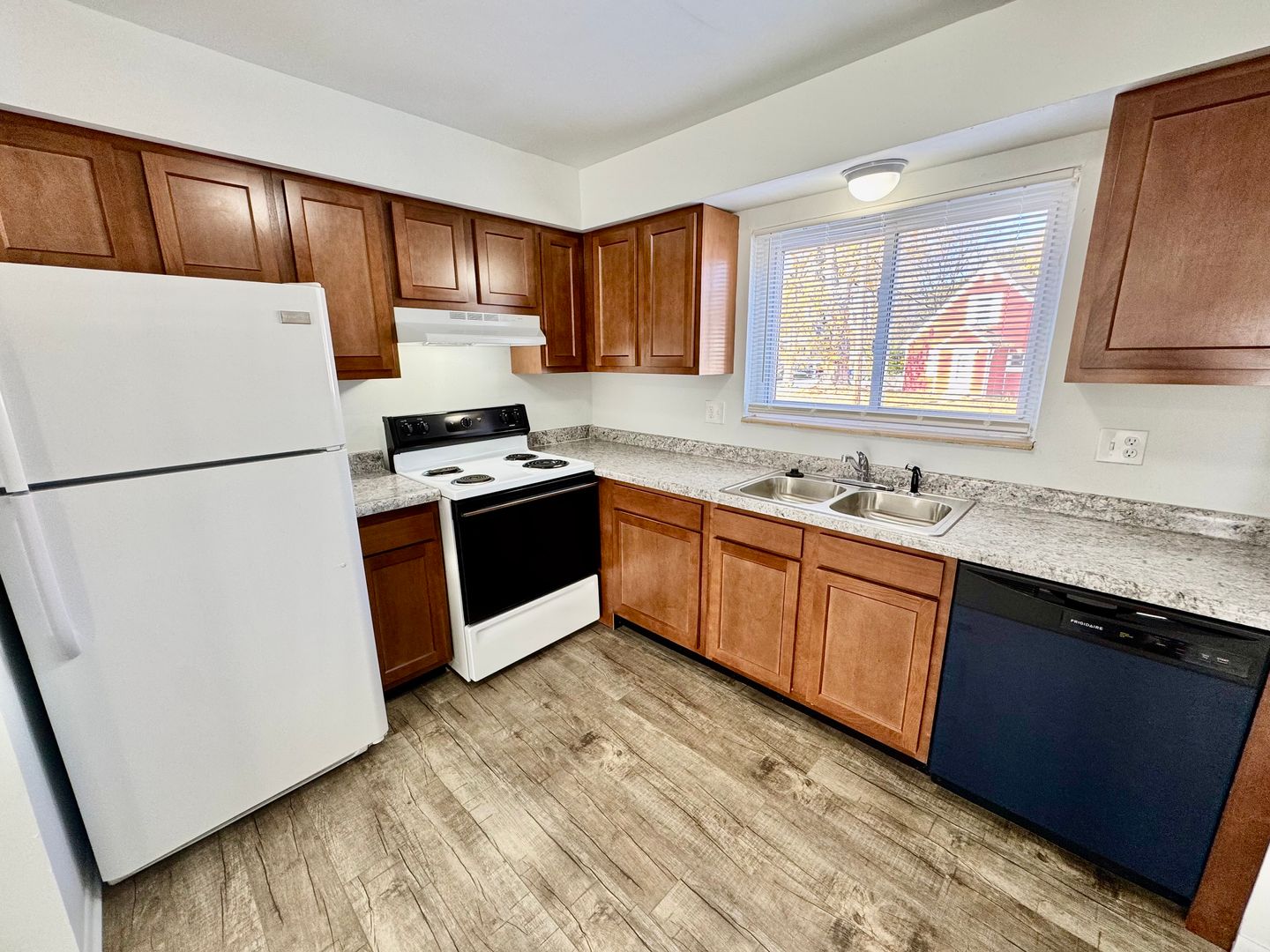 Ypsilanti Apartment: 1117 Lathers