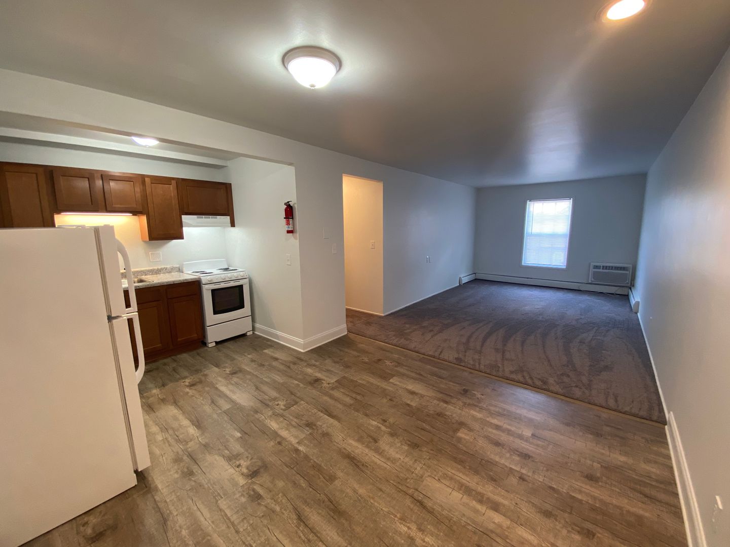 Ypsilanti Apartment: 504 St. Johns