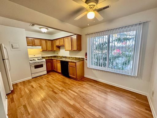 615 Flint Rd. #5, Brighton, MI 48116