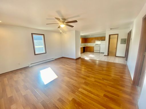 512 W. Cross St. # 6, Ypsilanti, MI 48197