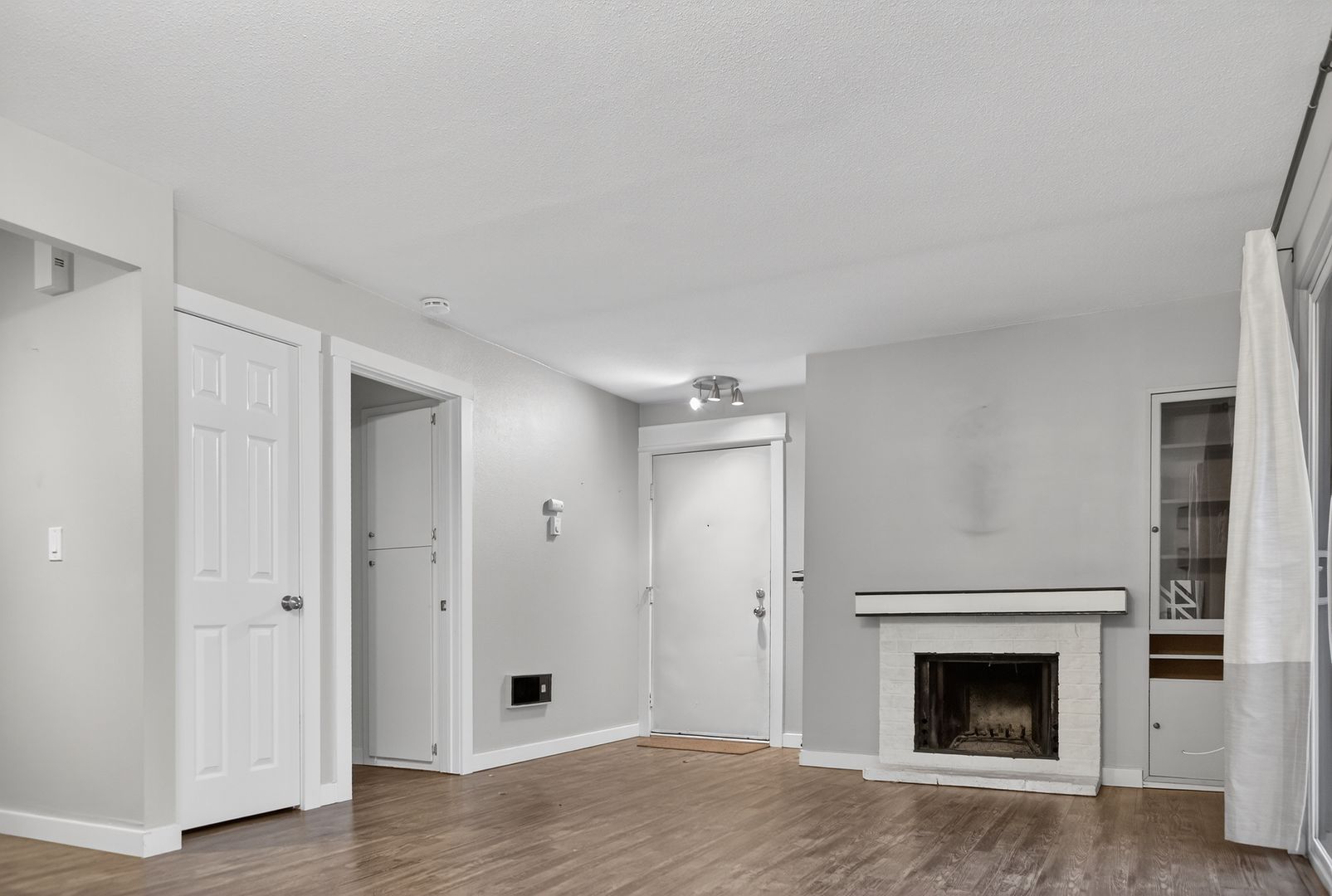 Portland Condo: 7726 SW Barnes Road