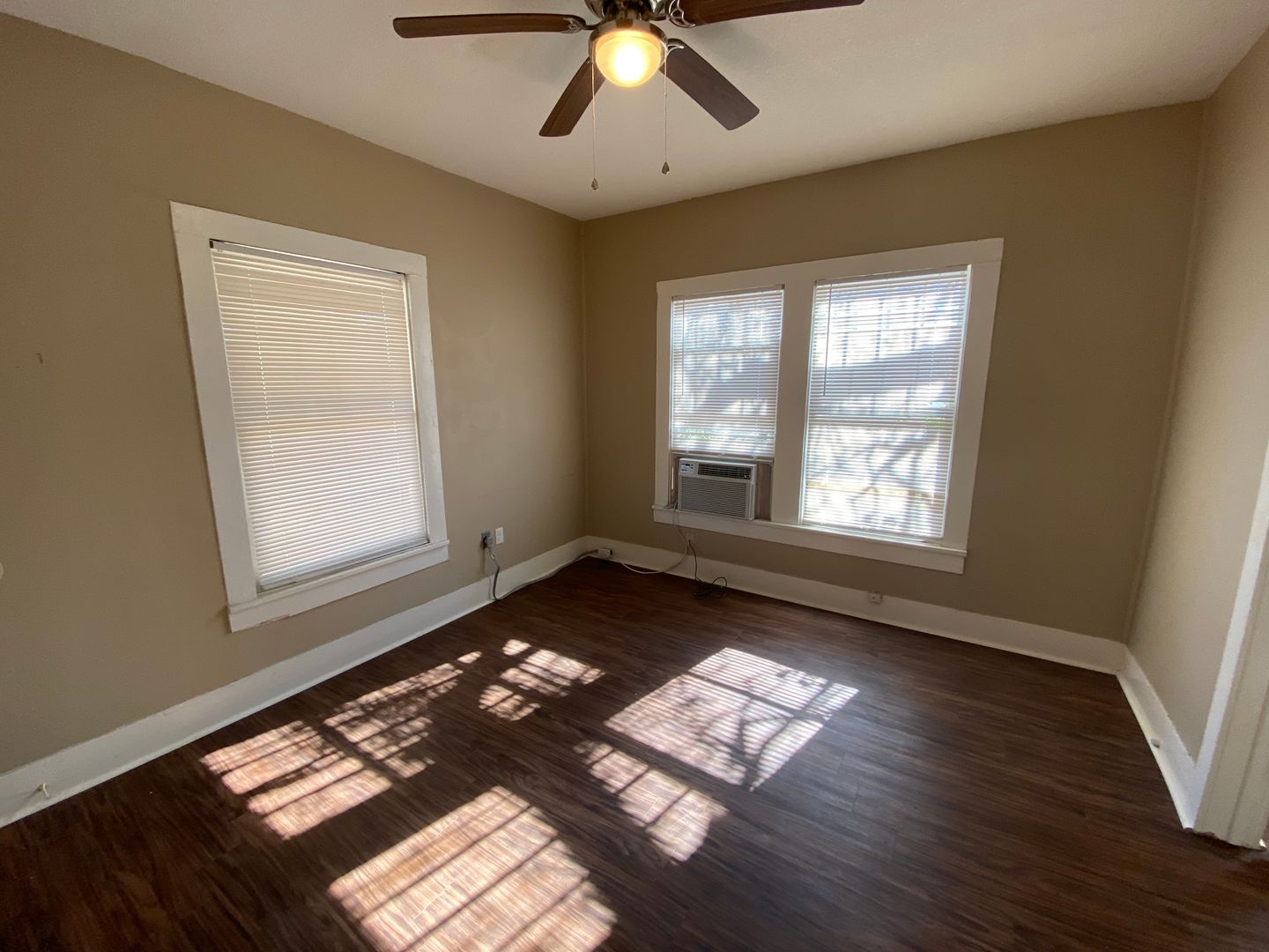Abilene House: 466 Clinton Unit 1