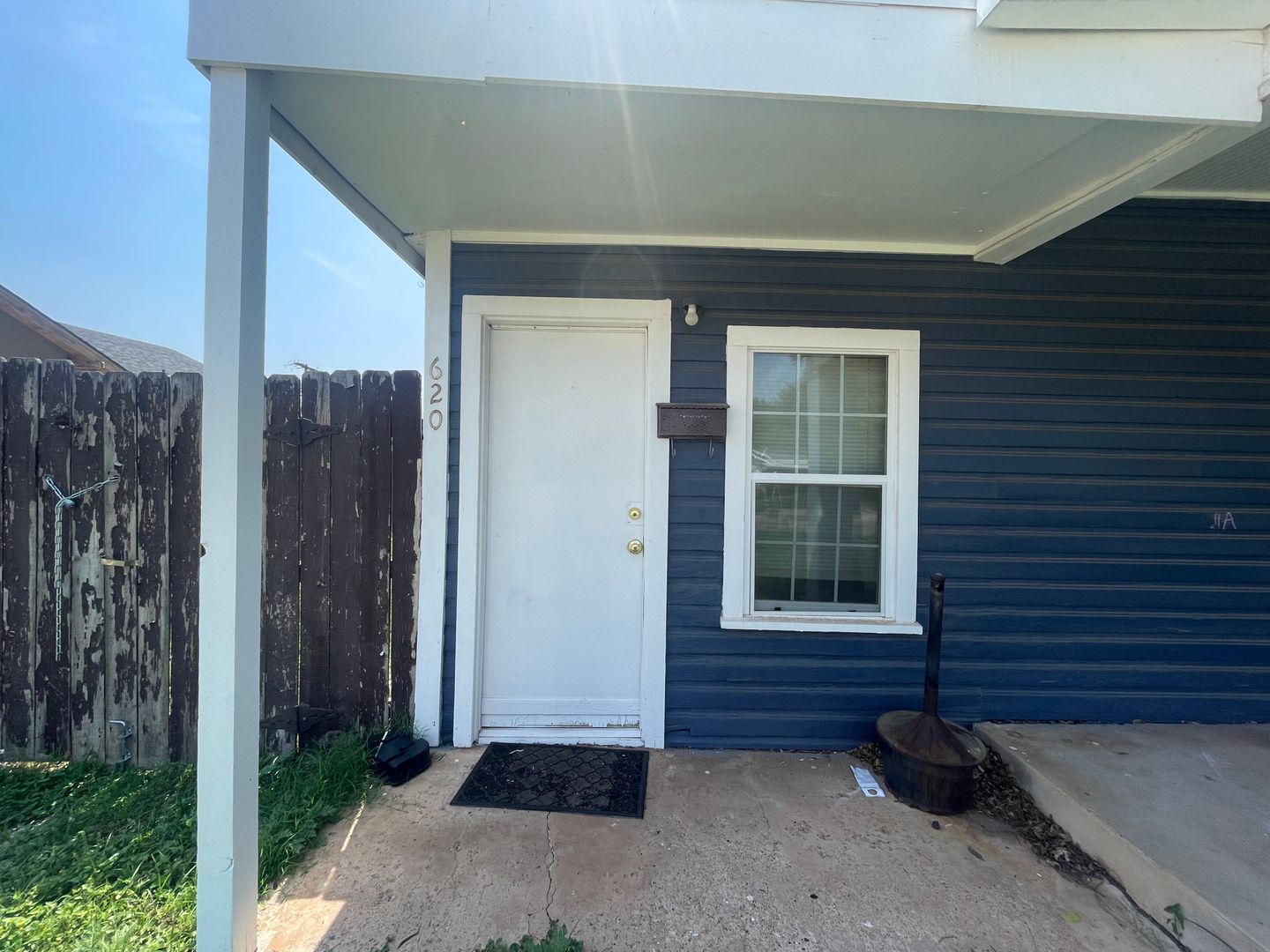 Abilene House: 620 Grand Ave
