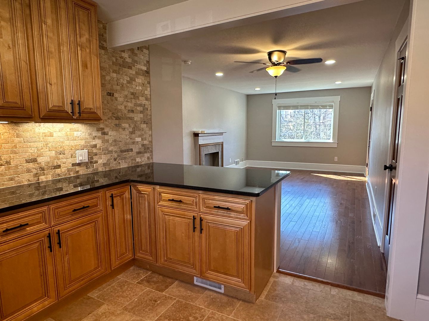 Columbus Apartment: 2754 Indianola Ave.