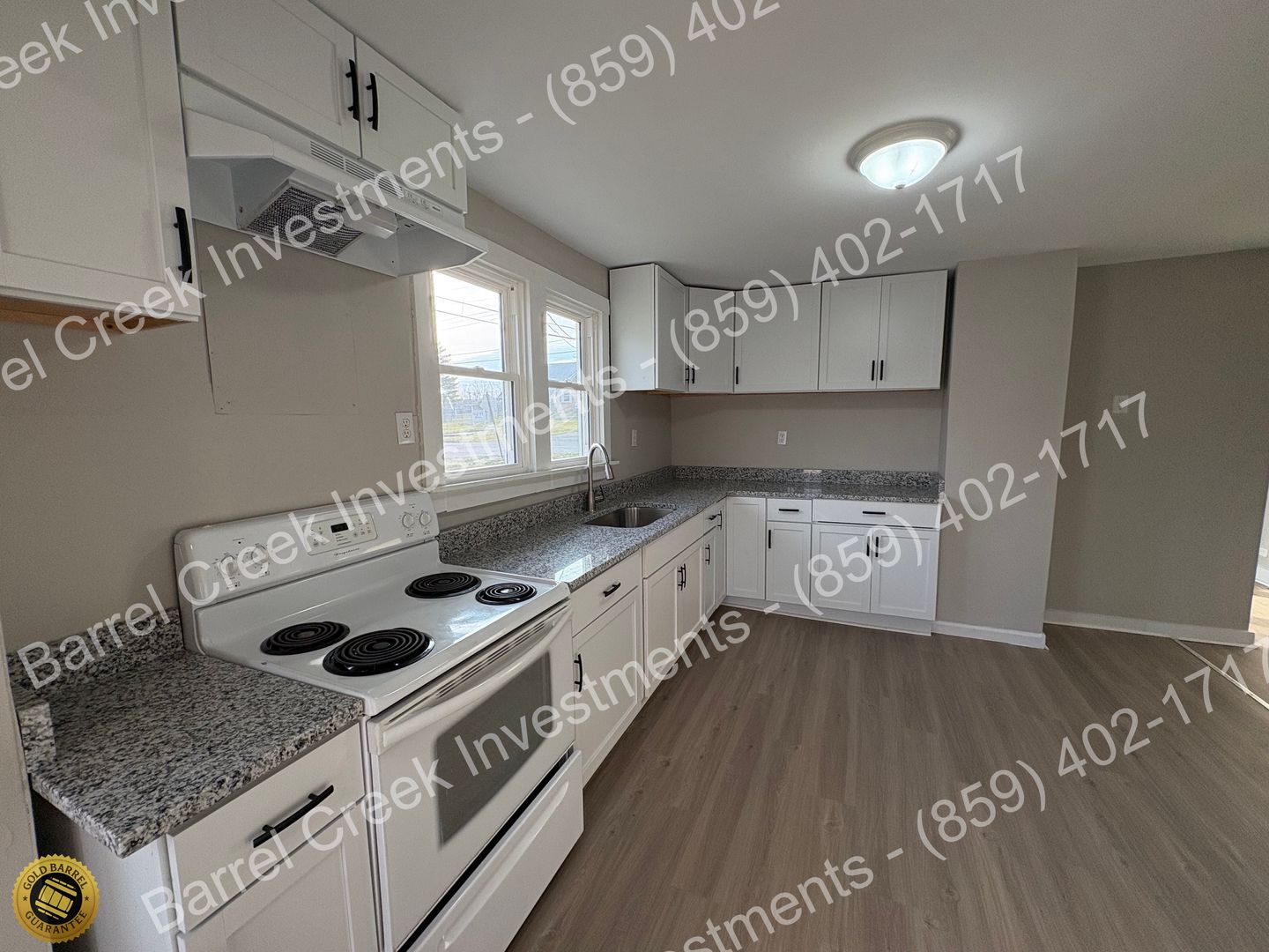 Lawrenceburg House: 218 South Gatewood Street