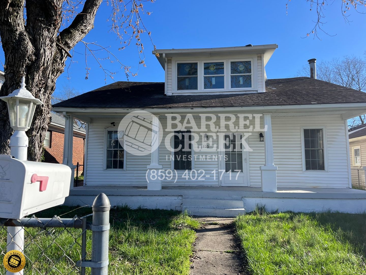 Lexington House: 125 Devonia Avenue