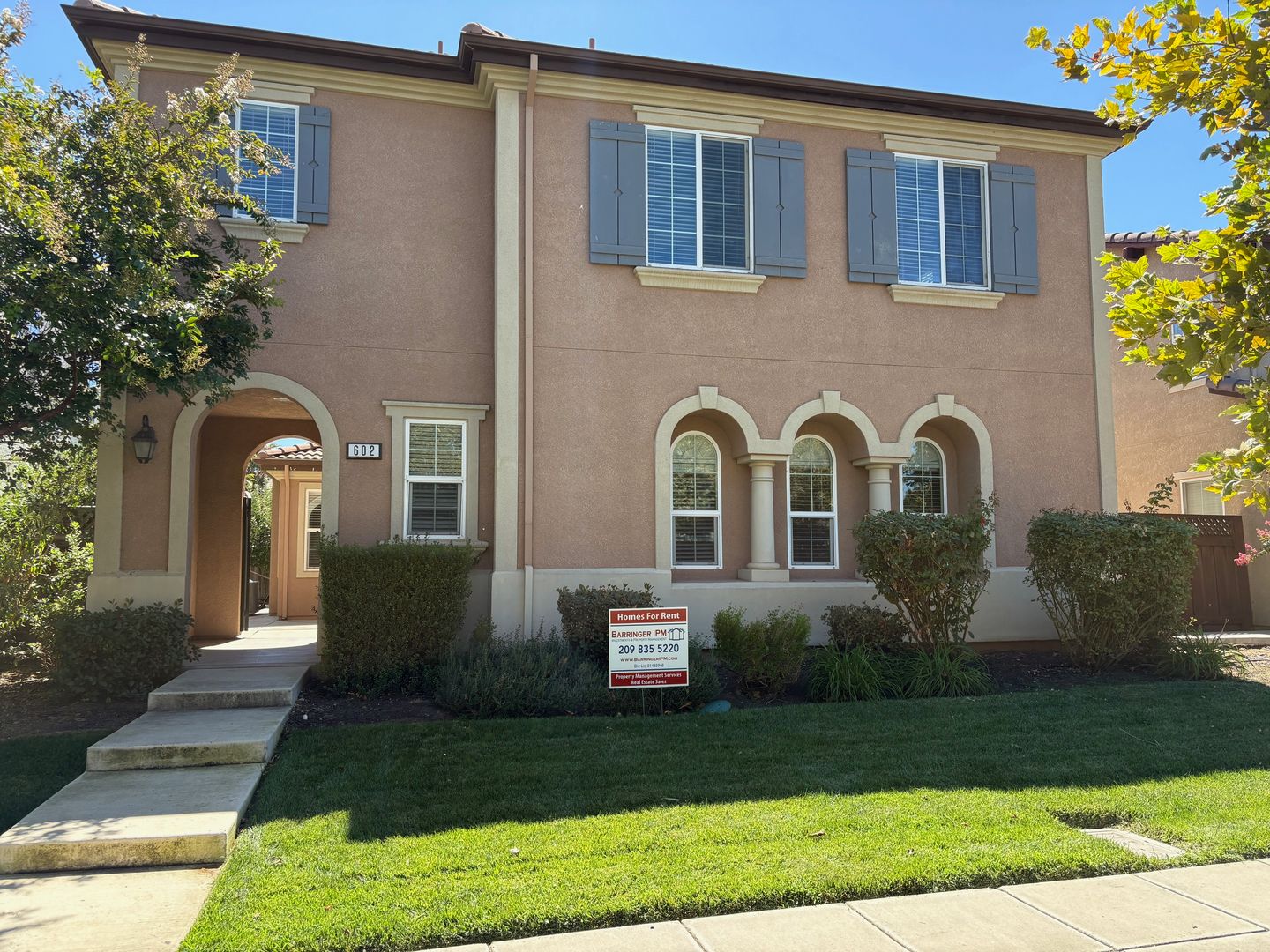 Mountain House House: 602 W Gravino