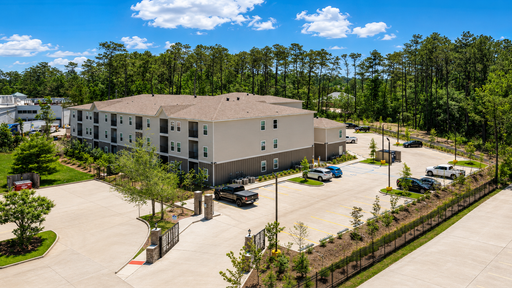 **Summer Leasing Promotion at Turtle Creek**