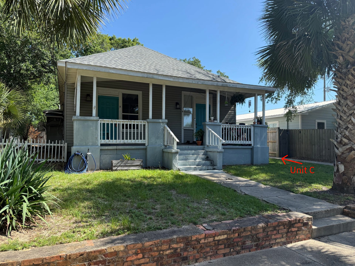 Pensacola Townhome: 1006 W Chase Street unit C