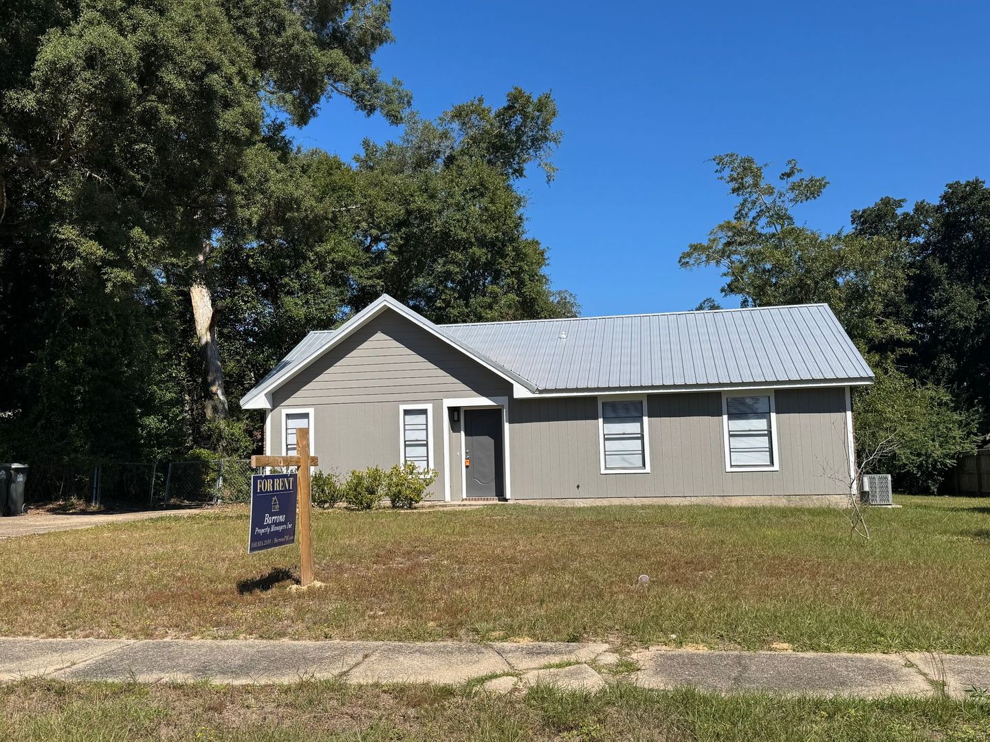 Pensacola House: 7823 Coronet Lane