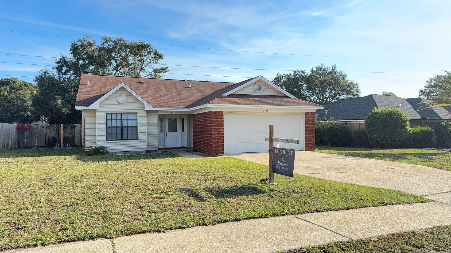 Gulf Breeze House: 2715 Summertree Lane