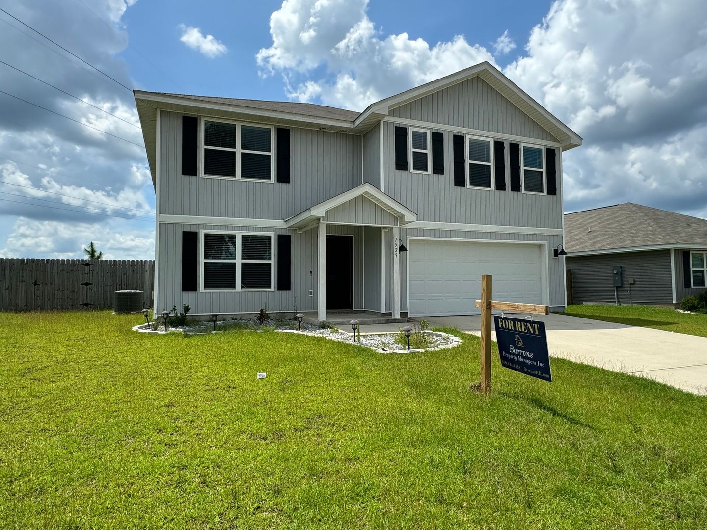 Pensacola House: 7529 Steeplechase Blvd