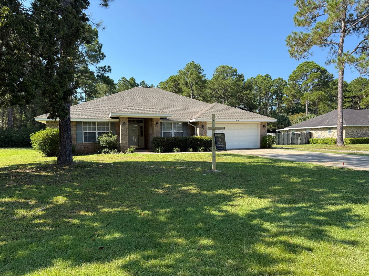 Navarre House: 7423 Olympia Street