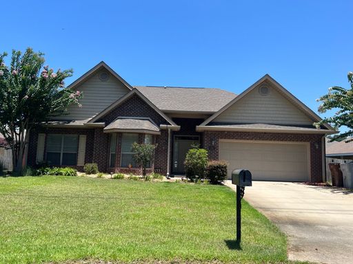 Gulf Breeze - Oriole Beach - 3 Bedroom, 2 Bathroom - lawn care included