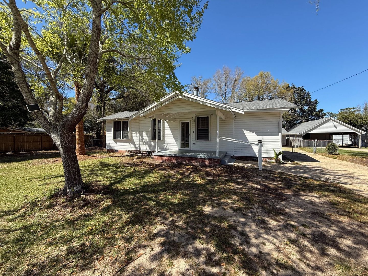 Pensacola House: 1120 Barcia Ave