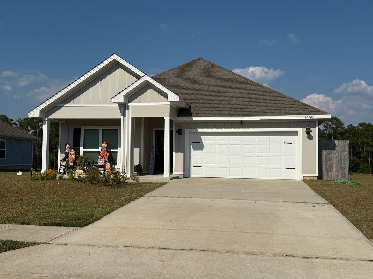Pensacola House: 10709 Davenport Loop