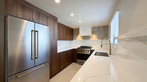 Beautiful Remodeled 2-Bedroom in Hermosa Beach