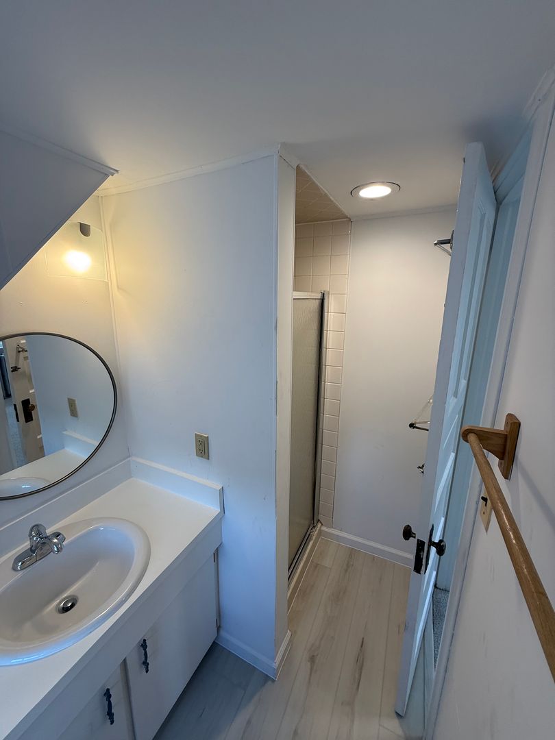 Princeton Apartment: 32 Wiggins Street