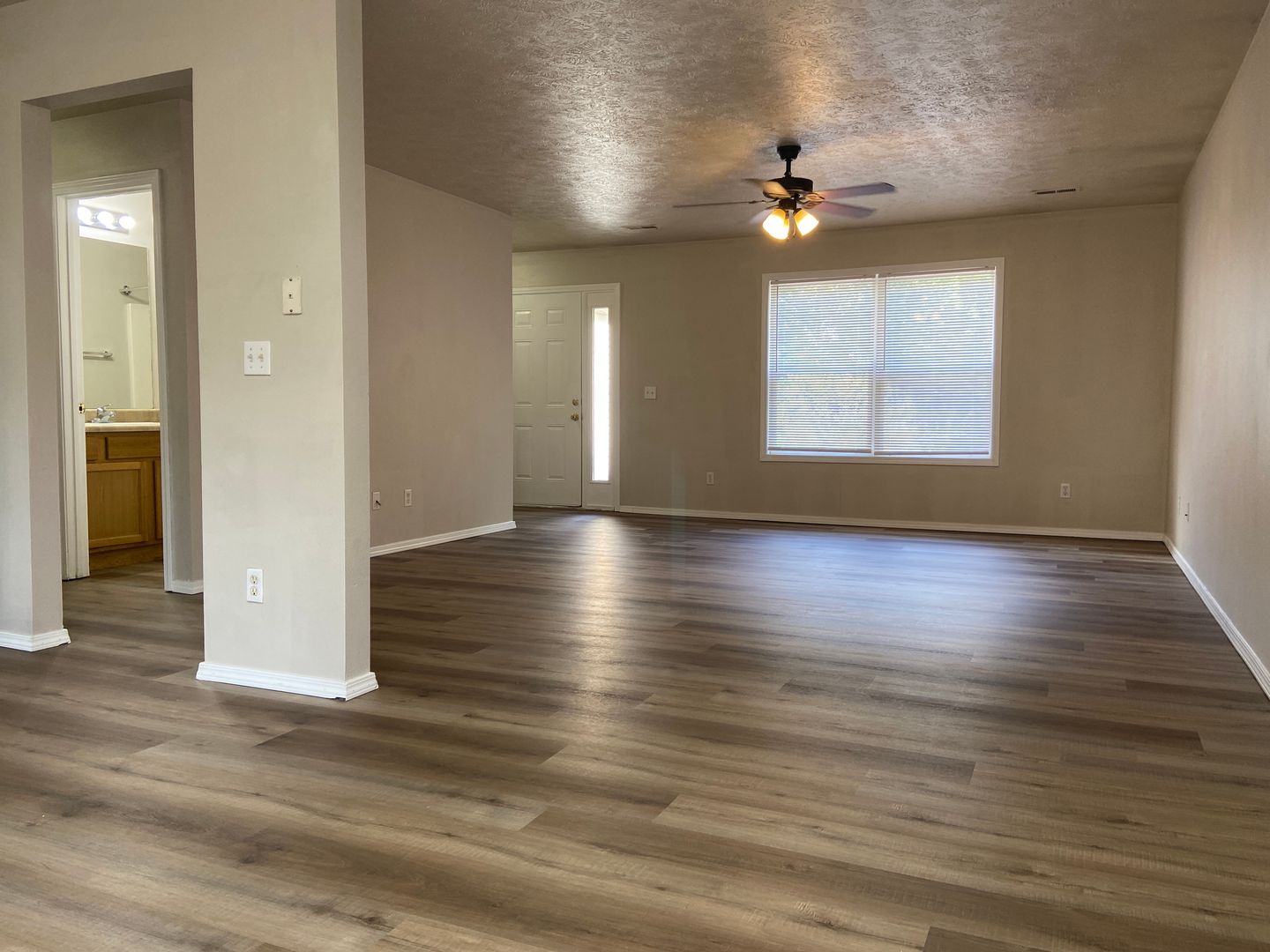 Merriam Woods House: 1013 Deer Trail Ln