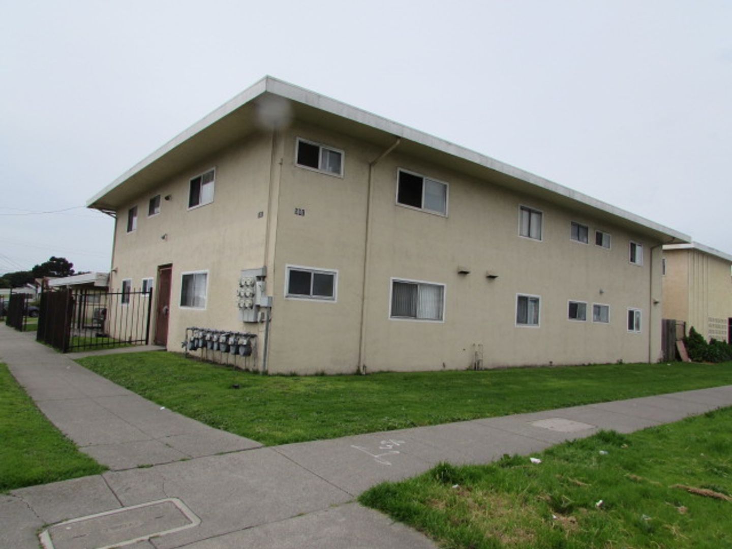 RICHMOND Apartment: 501 S 20TH ST