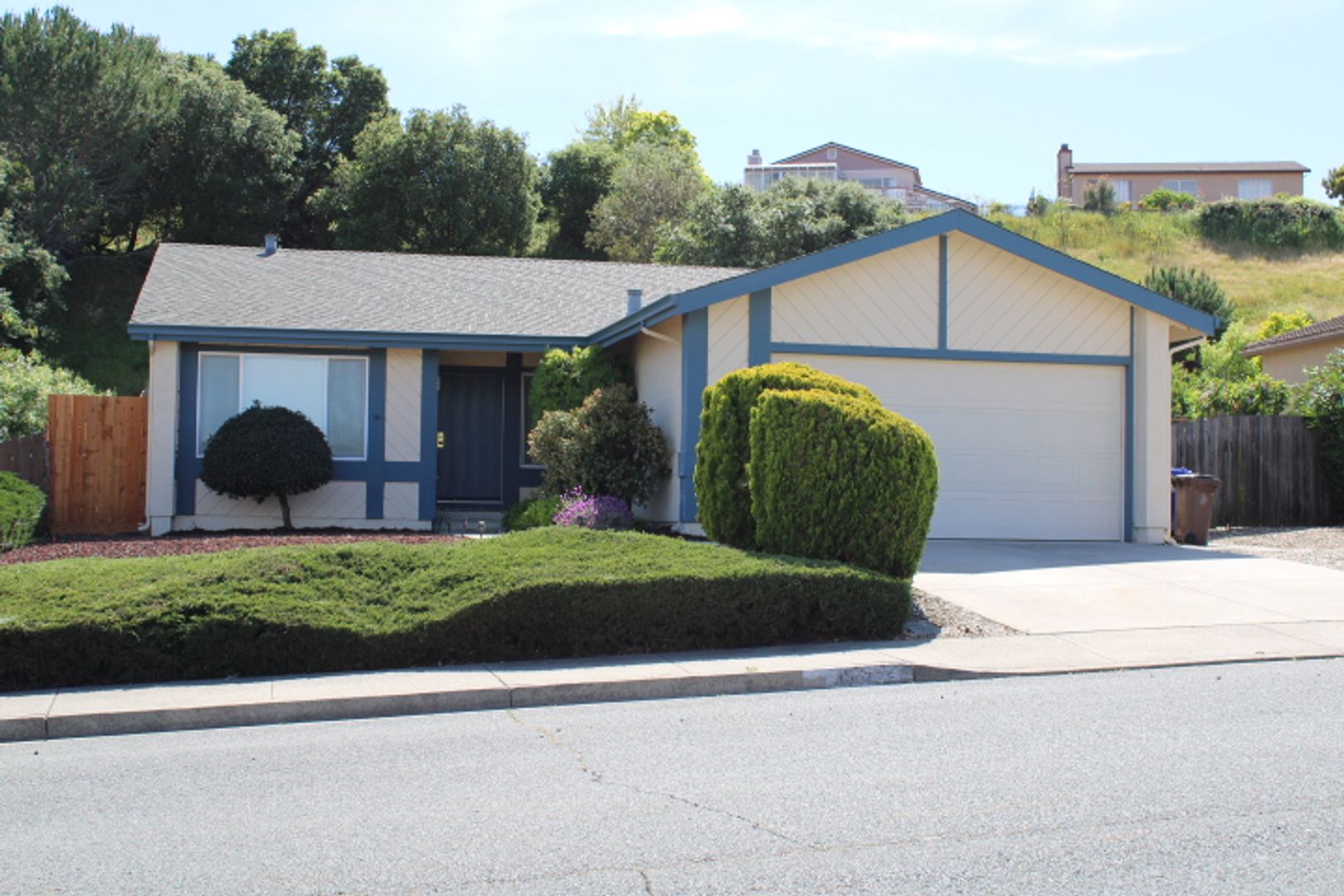 HERCULES House: 1562 PARTRIDGE DR