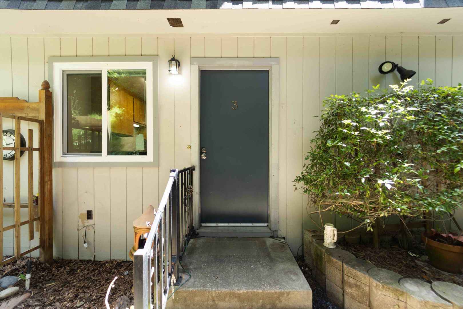 EL SOBRANTE Apartment: 4811 APPIAN WAY