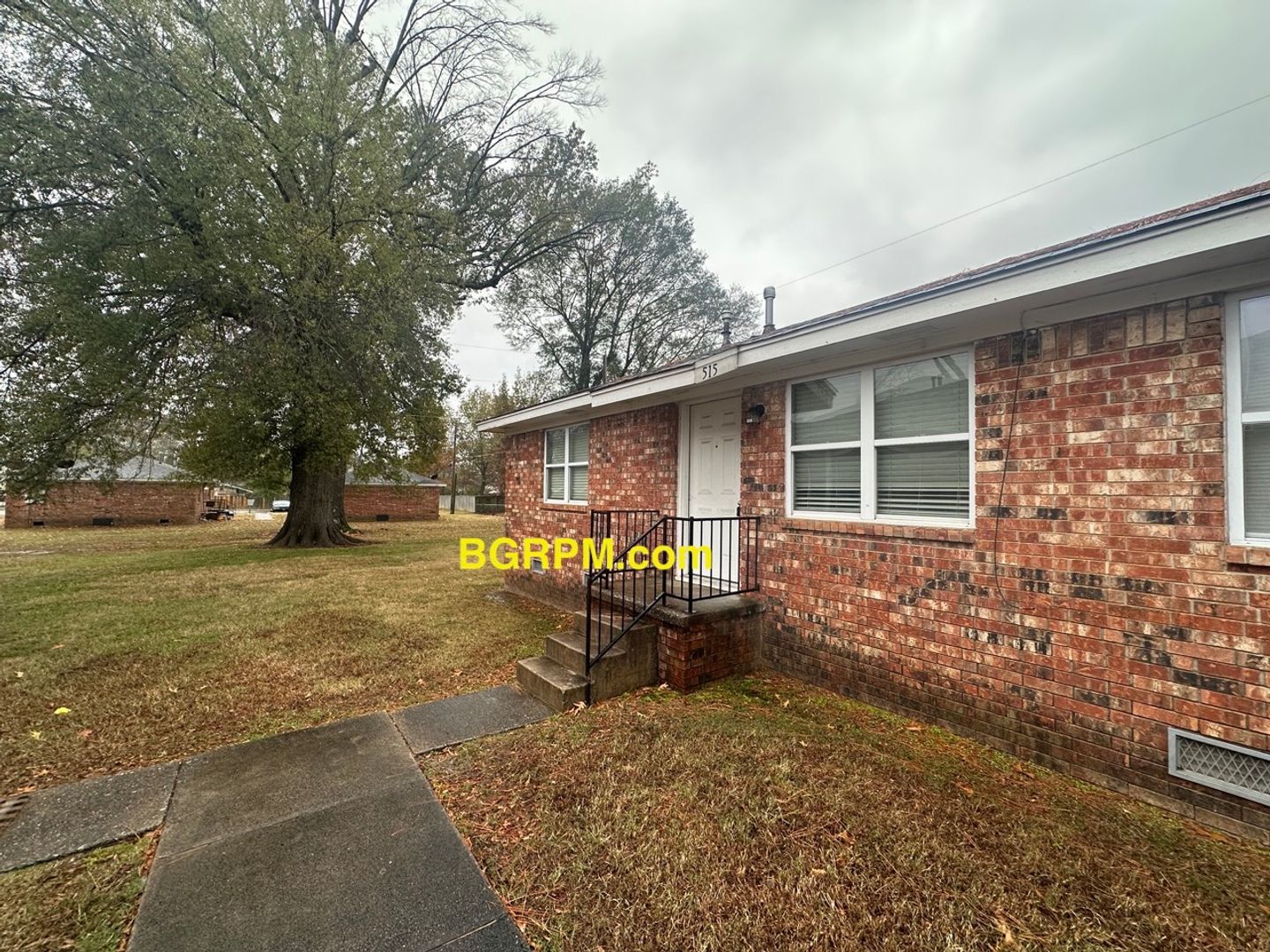 Jacksonville Apartment: Twin Oaks