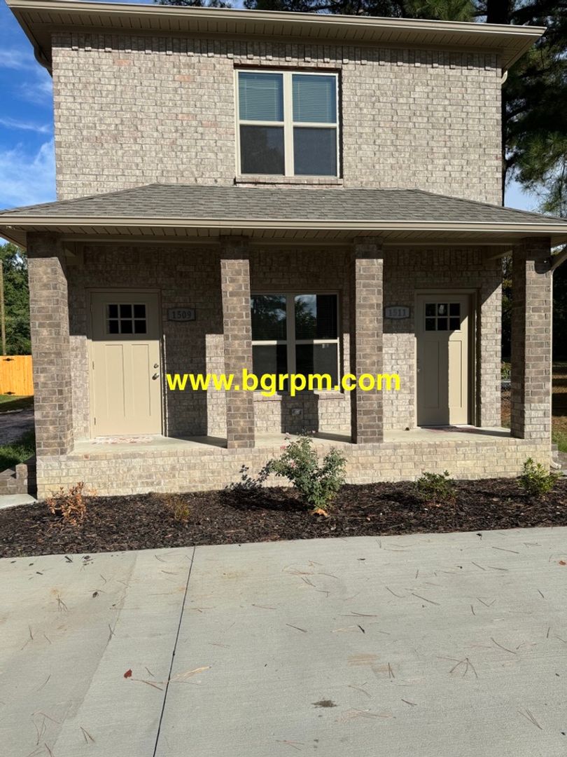 Jacksonville Apartment: 1505-1511 South Bailey