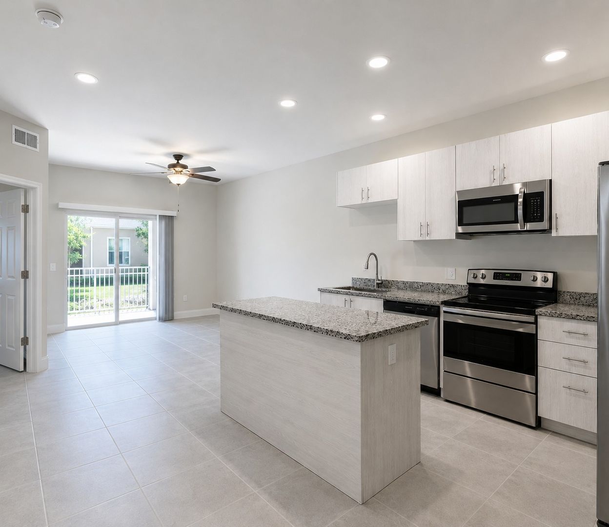 Cape Coral Apartment: 3221-3409 SW 8th Pl