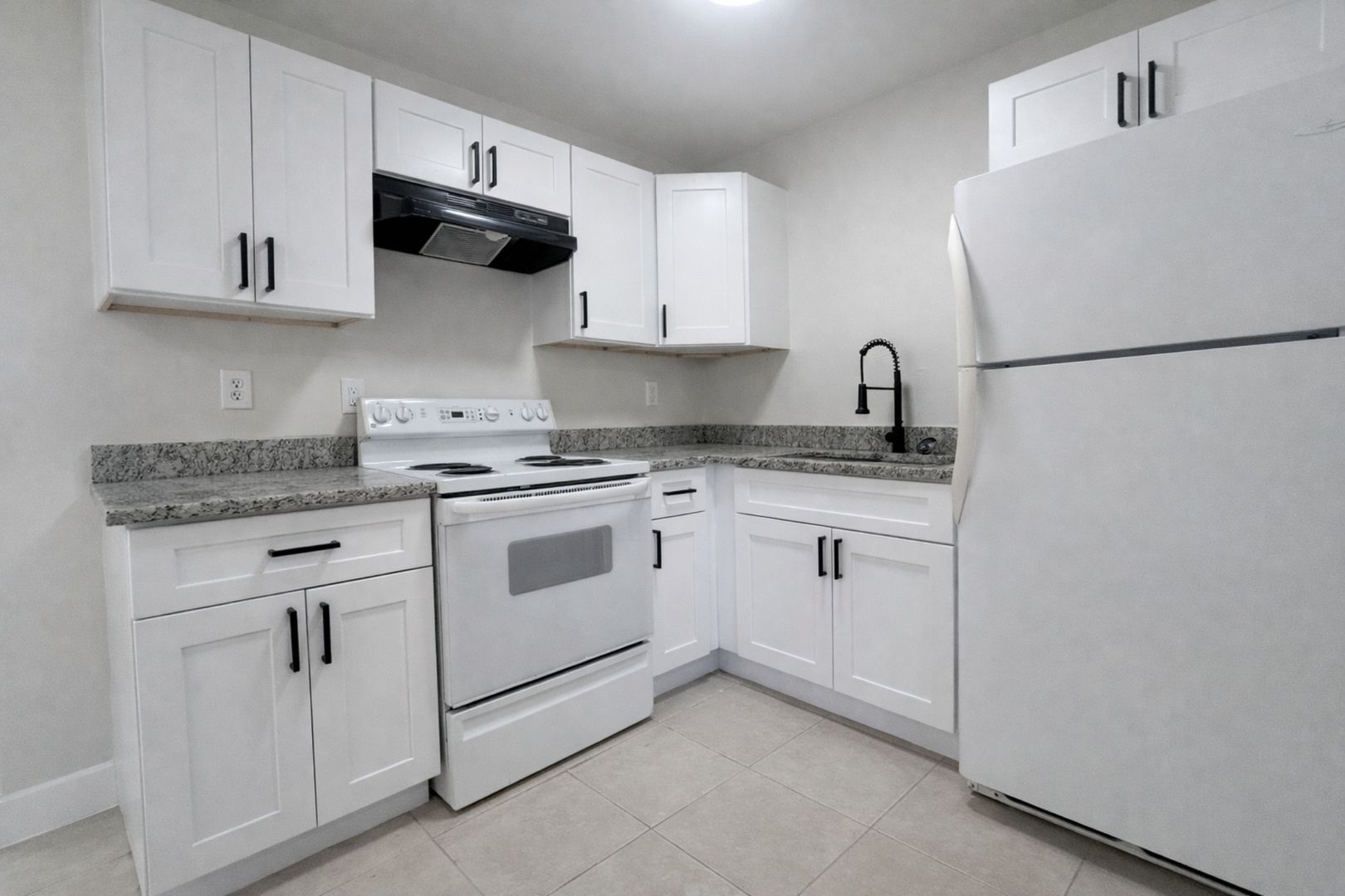 Fort Myers Apartment: 704-708 Karlov St