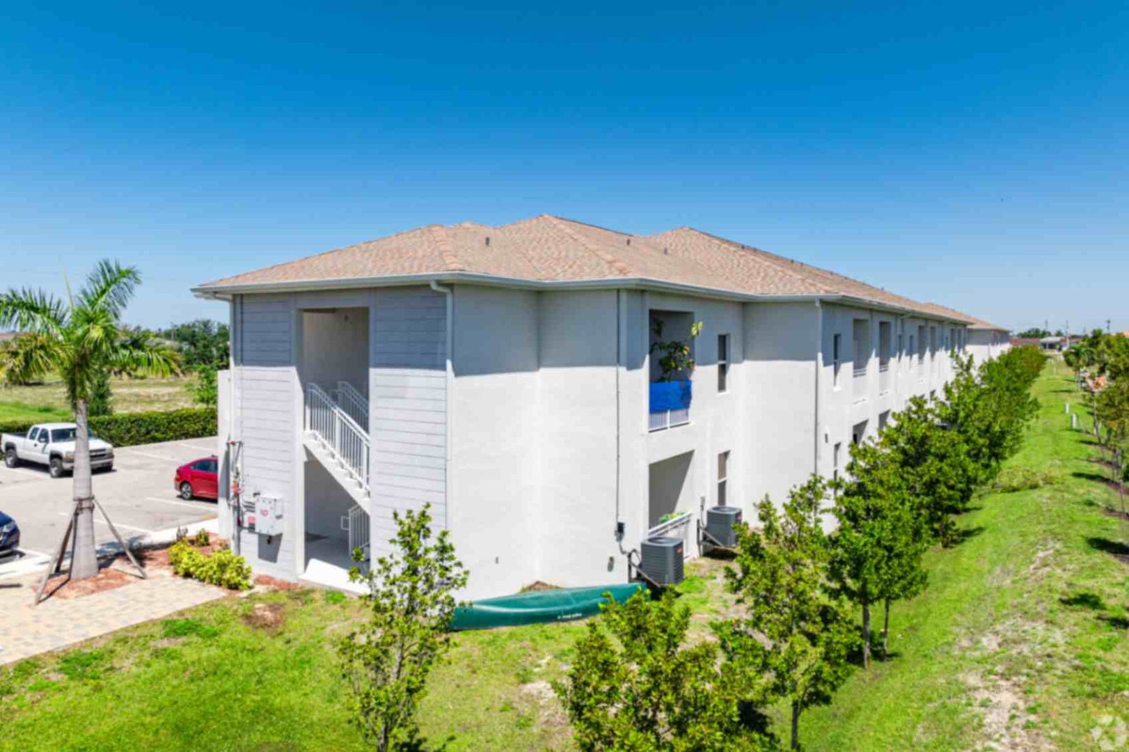 Cape Coral Apartment: 3221-3409 SW 8th Pl