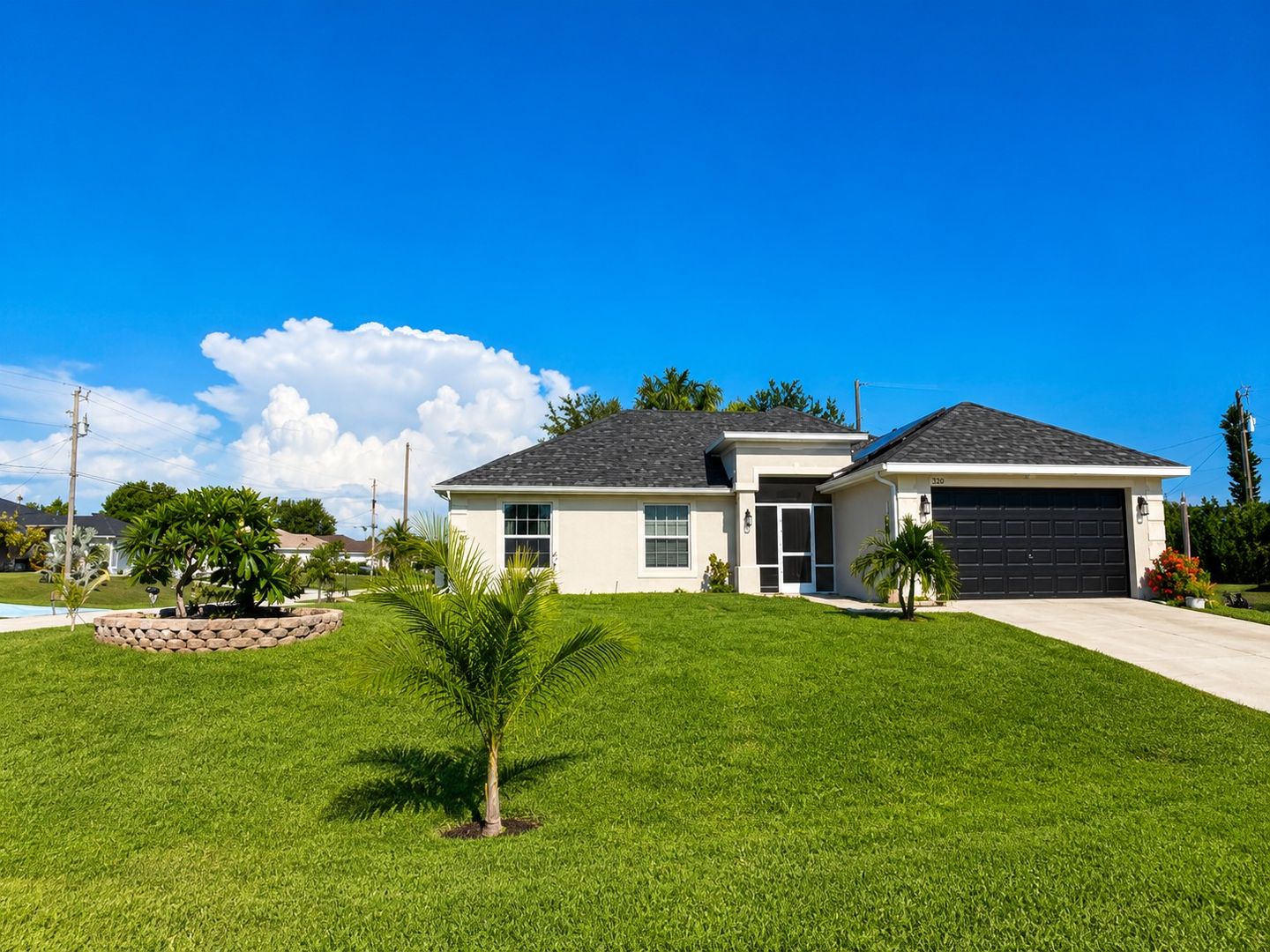 Cape Coral House: 2600 NW 1st Pl