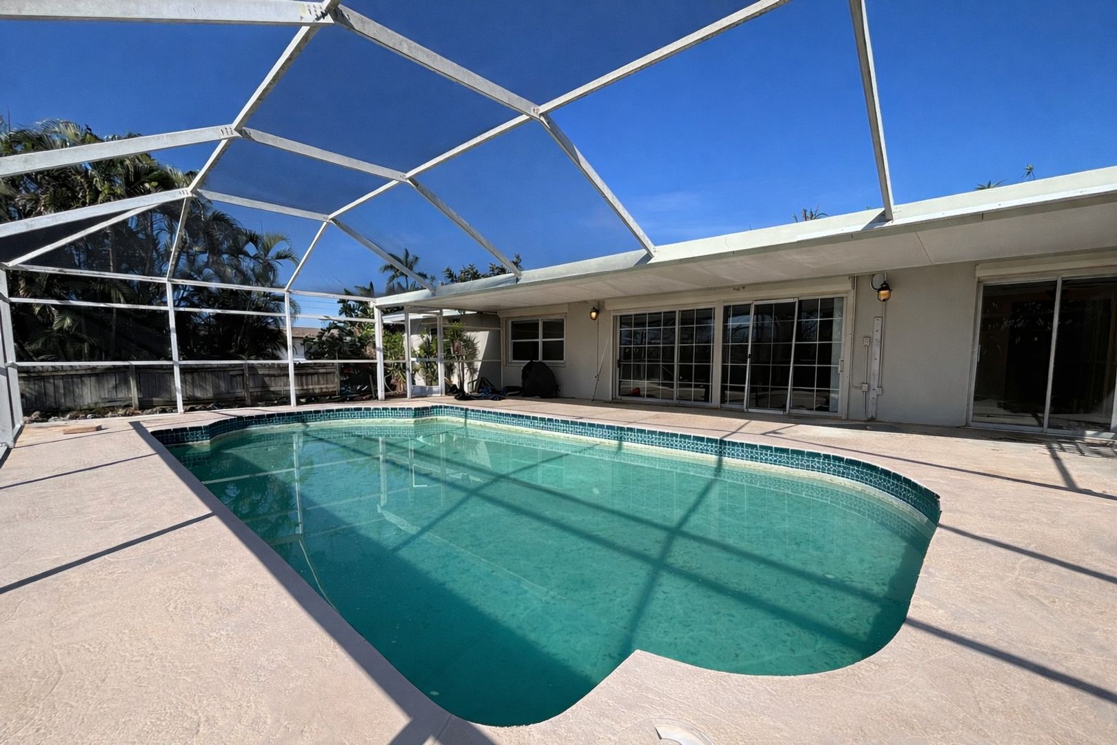 Cape Coral House: 1010 SE 43rd Ter