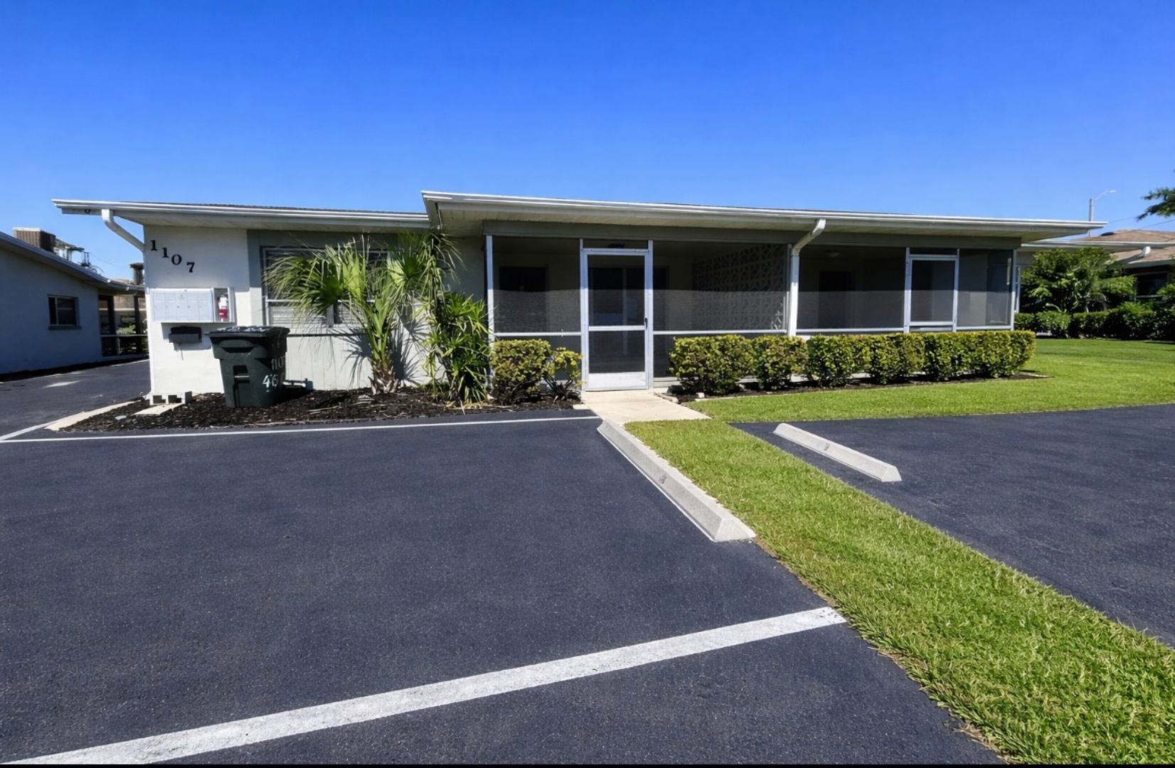 Cape Coral Apartment: 1103/1107 SE 46TH LN
