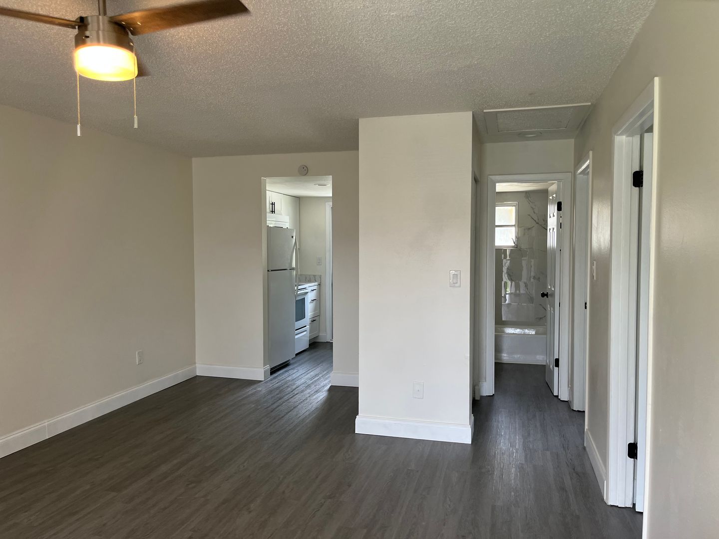 Fort Myers Apartment: 721/723 Burdick Ave
