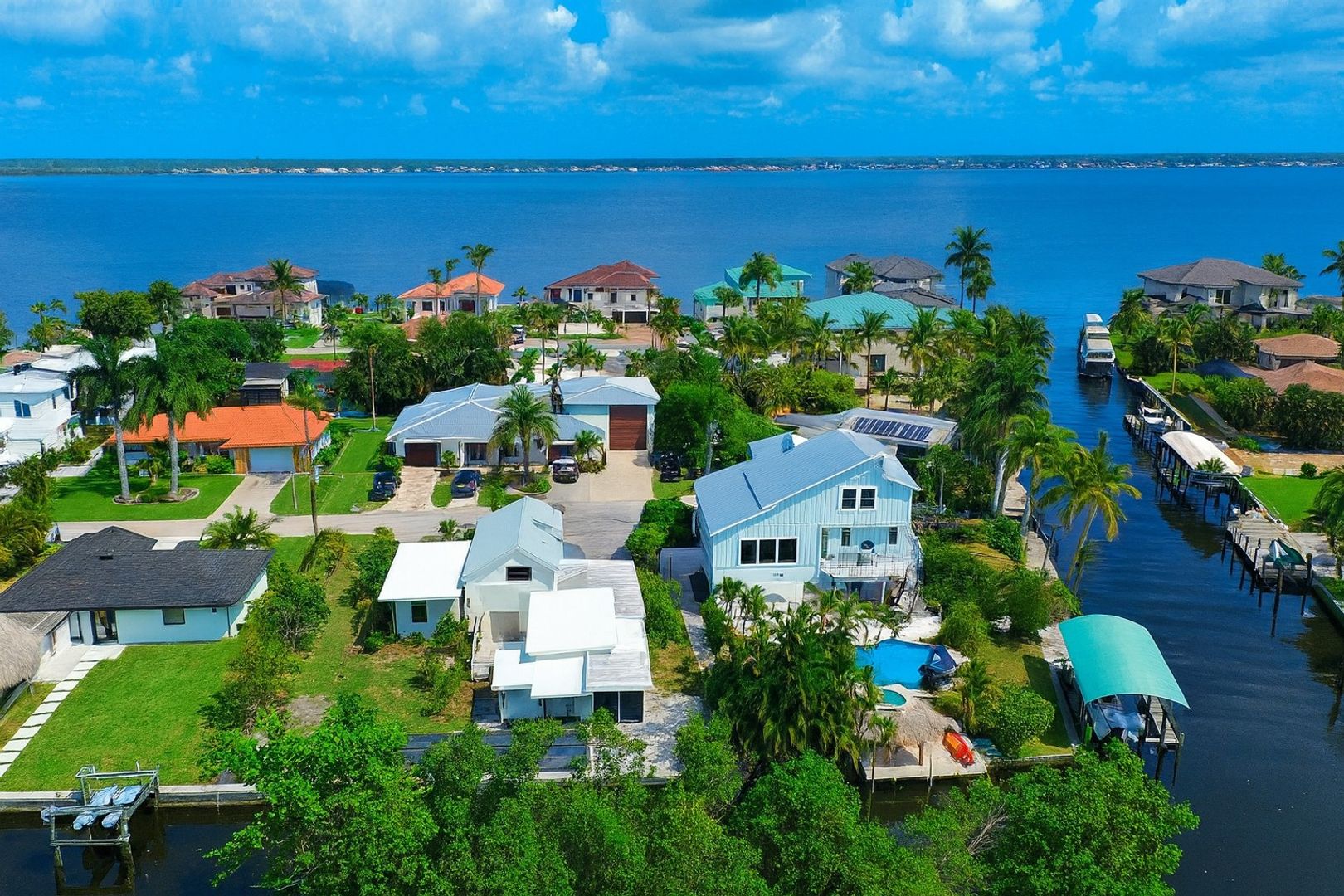 Fort Myers House: 12743 Brewster Dr - Brewster