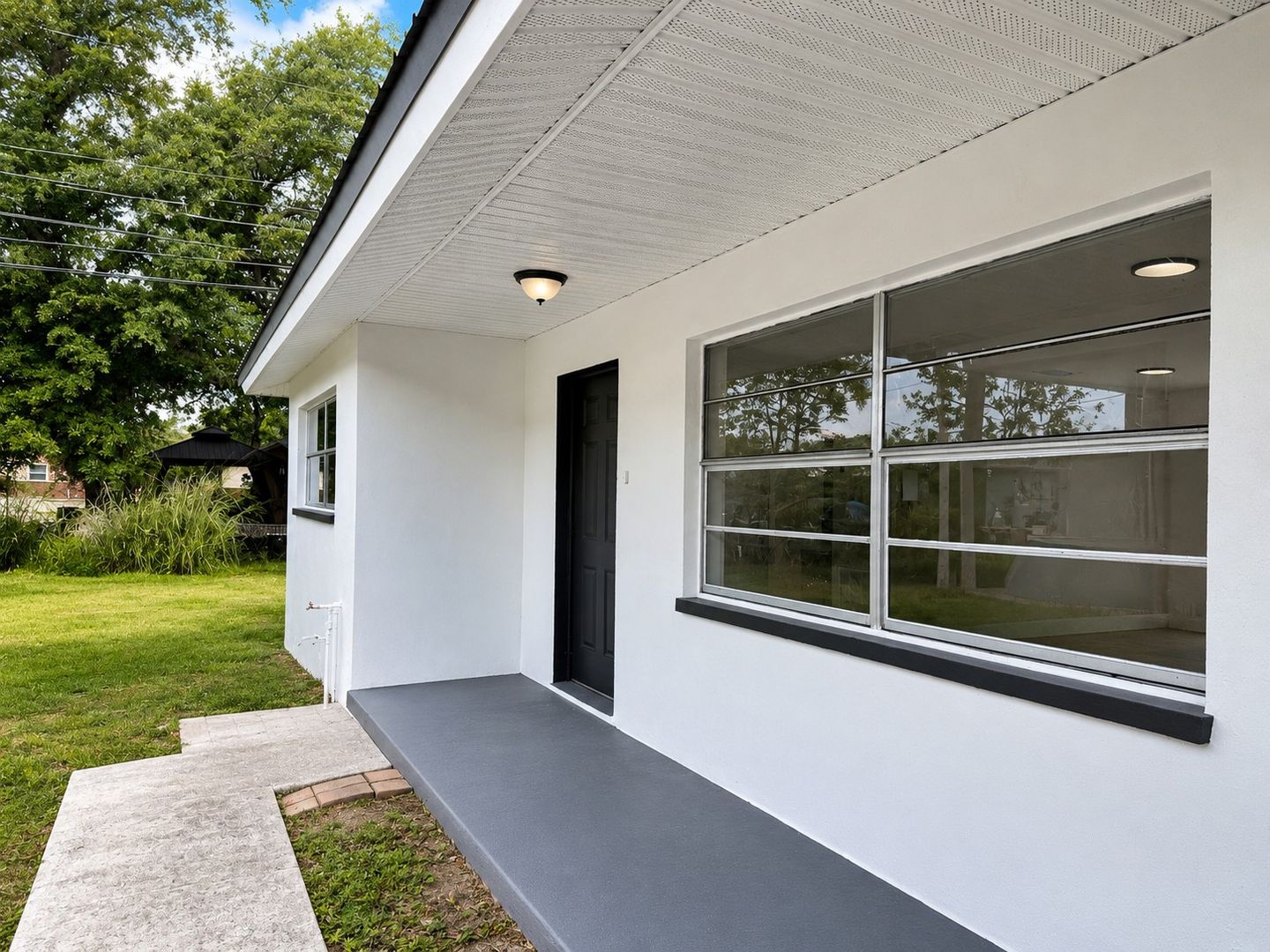 Fort Myers Apartment: 5422/5424 Ninth Ave