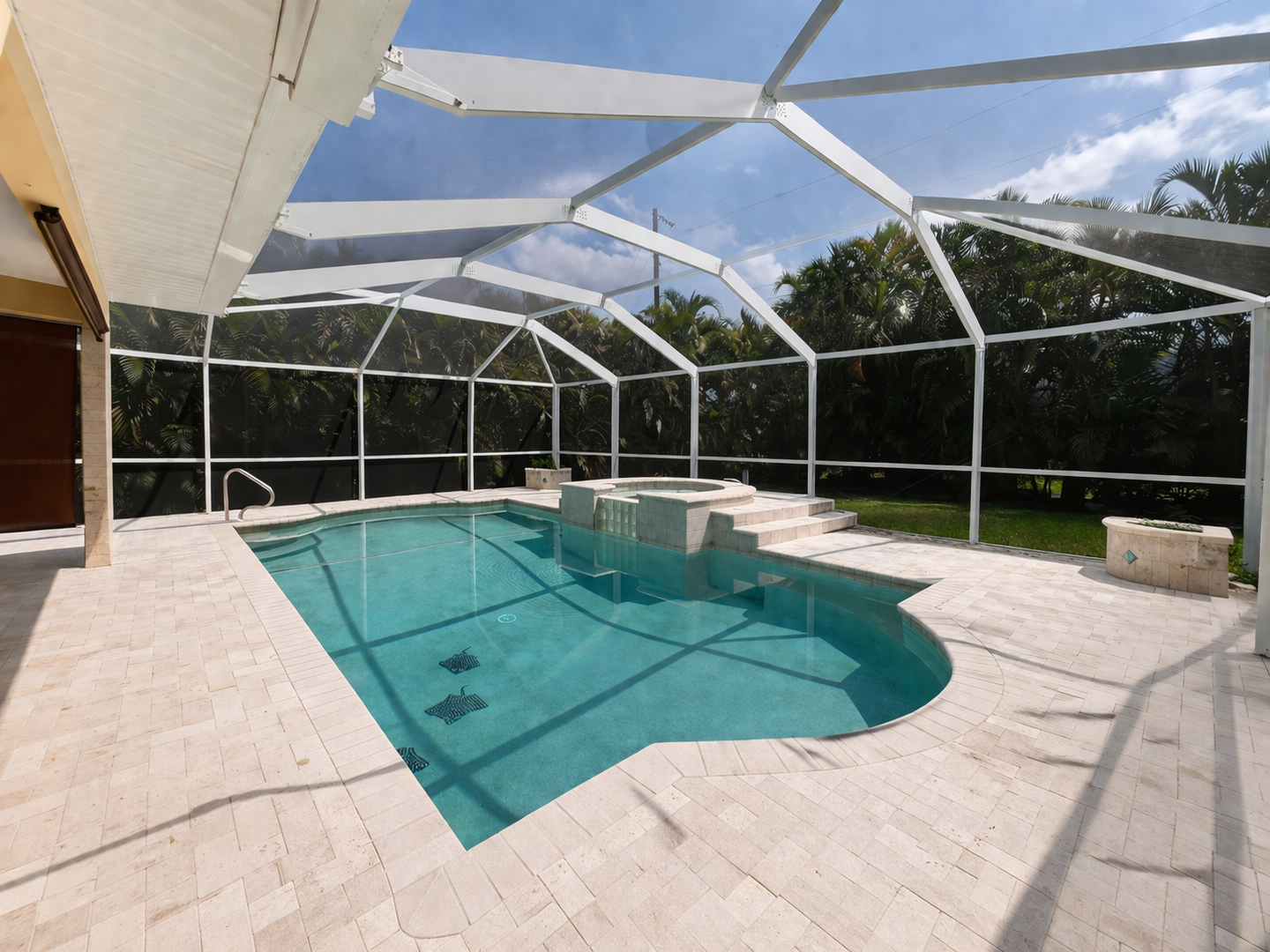 Cape Coral House: 2302 SW 53RD TER