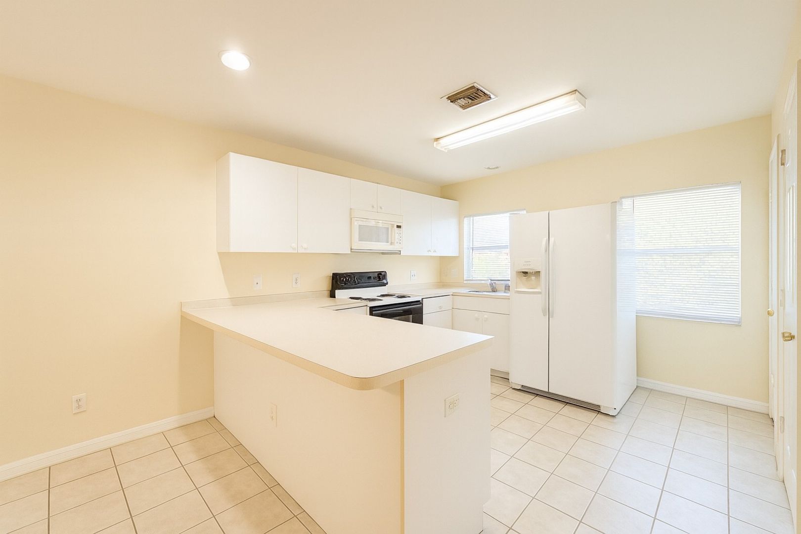 Cape Coral Apartment: 4903 York St