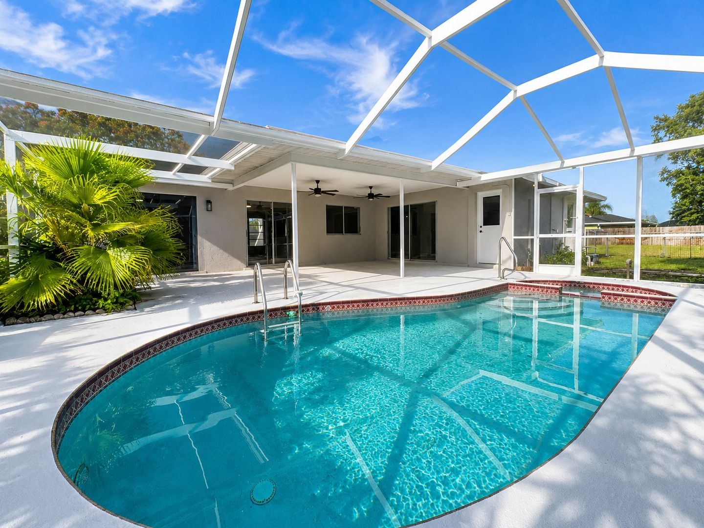 Cape coral House: 1815 Se 15th ter