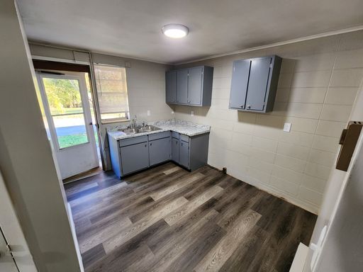 1 Bedroom Apartment available for immediate move in
