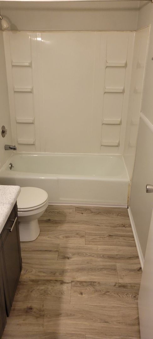 Rossville Apartment: 1591 Park City Road